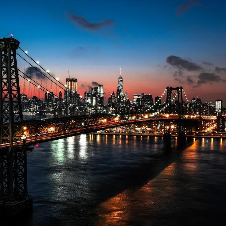 Parents evaluating schools in France